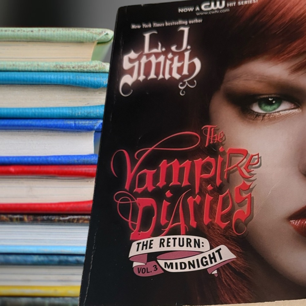 The Vampire Diaries: The Return Vol. 3 Midnight Book